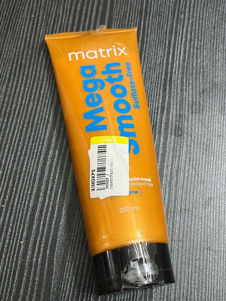 Matrix Mega Smooth Hair Mask