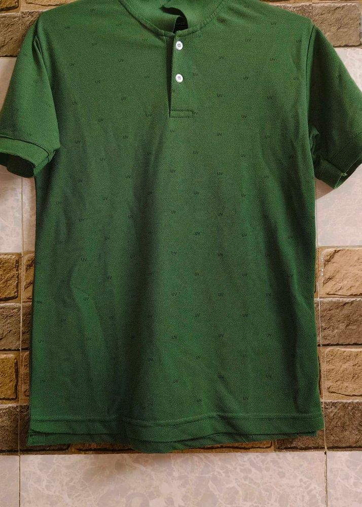Green Casual T-Shirt