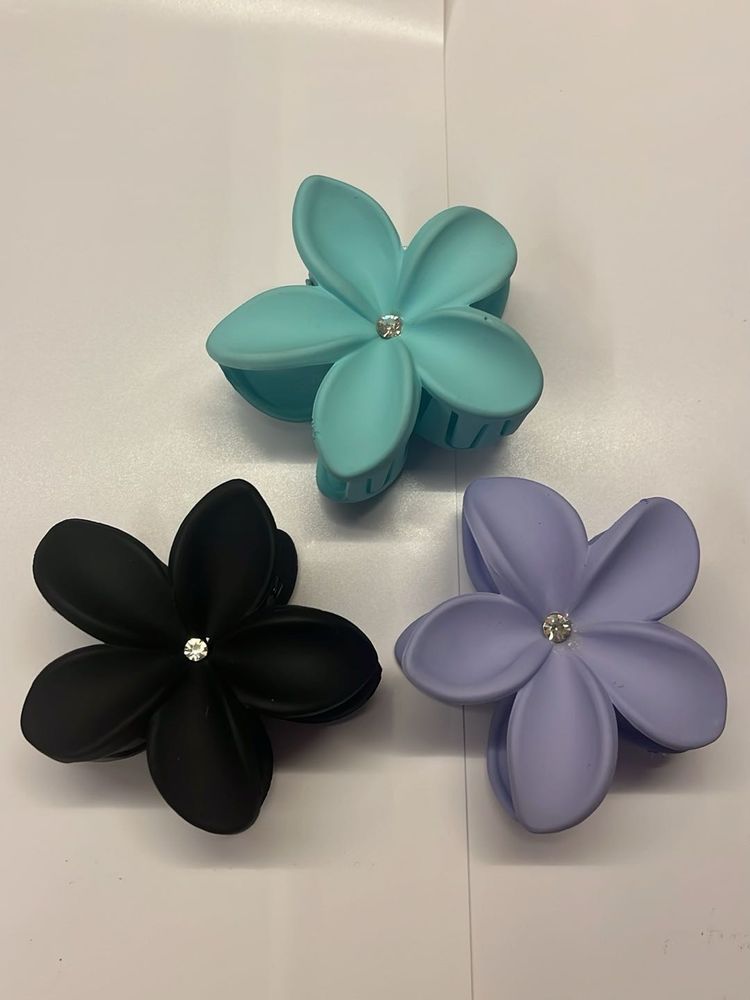 Flower Hair Claw Clips