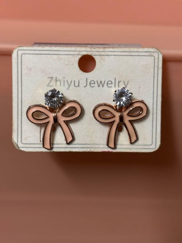 Bow Earrings
