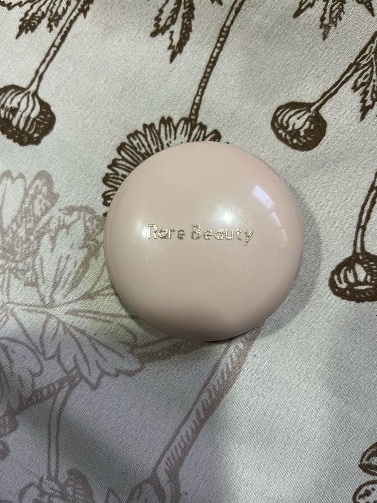 Rare Beauty Highlighter