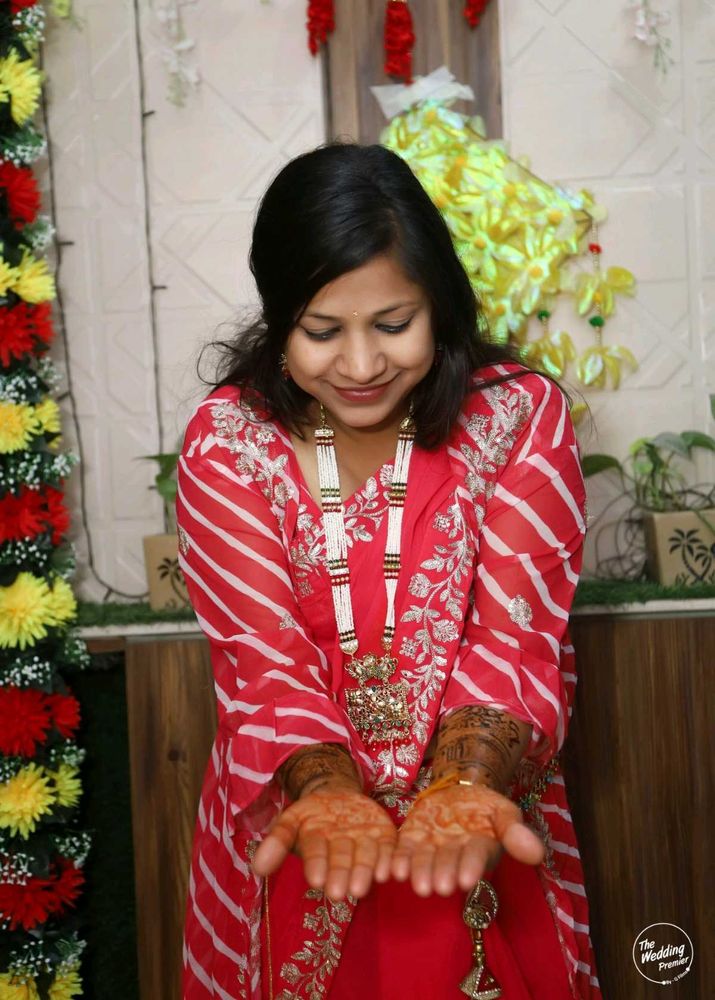 Pink Colour Saree At A Cheap Rate..Wid Shrug
