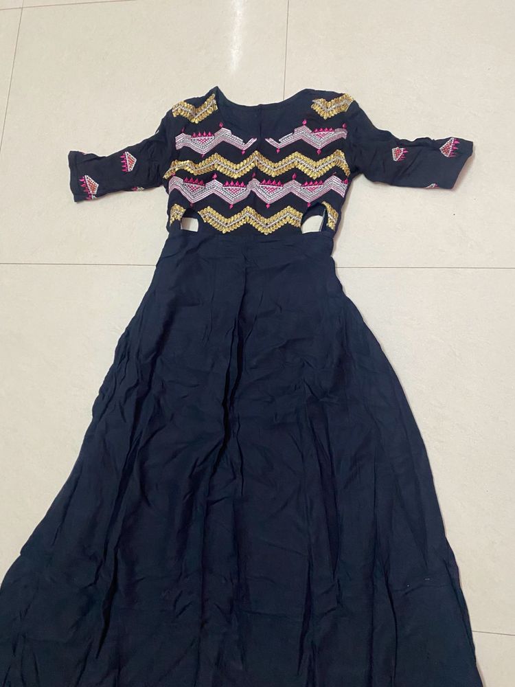 Black Kurti
