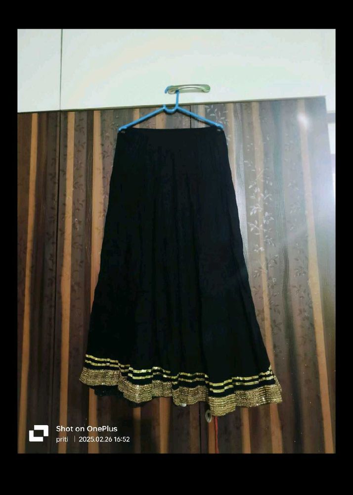 Elegant Black Ethnic Skirt