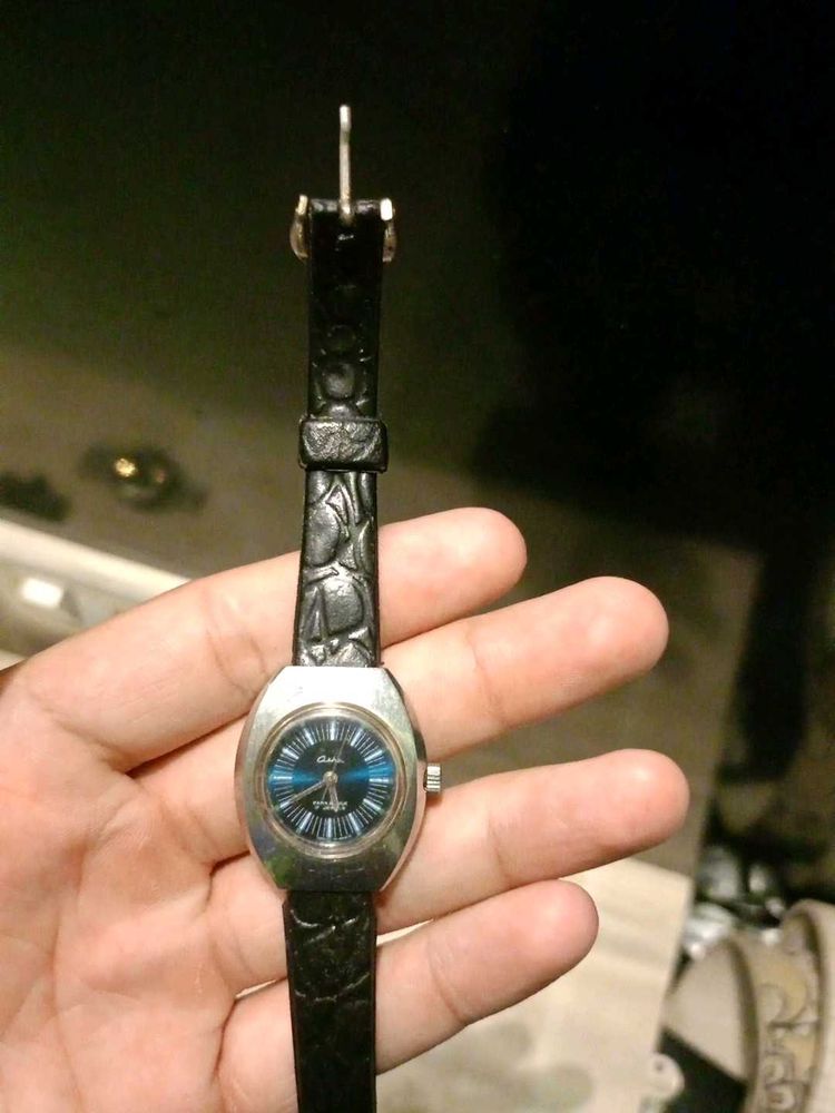 Hmt Asha Blue Dial(Not Working)