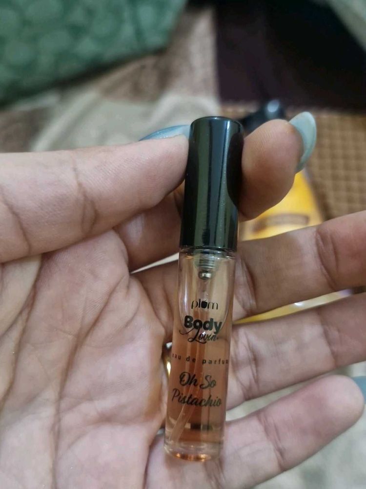 Plum BodyLovin' Perfume