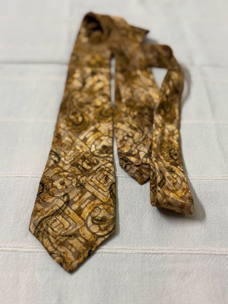 Silk Vintage Luxurious Premium Gold Necktie