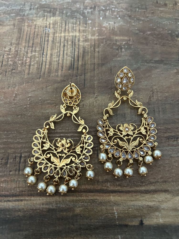 Gold Pearl Drop Earrings