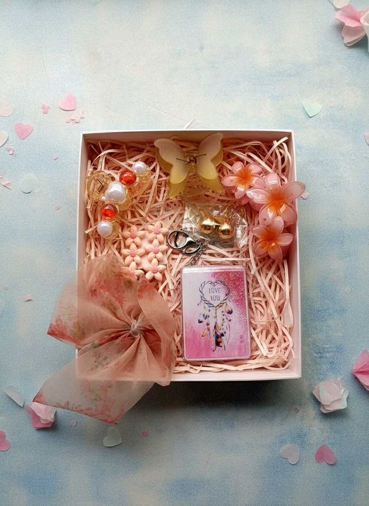 Hair Accessories &amp; Dreamcatcher Set