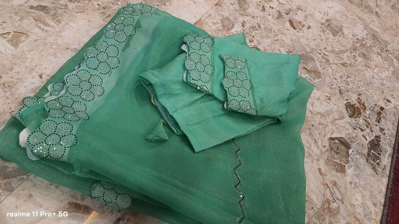 Fendy Settin Saree
