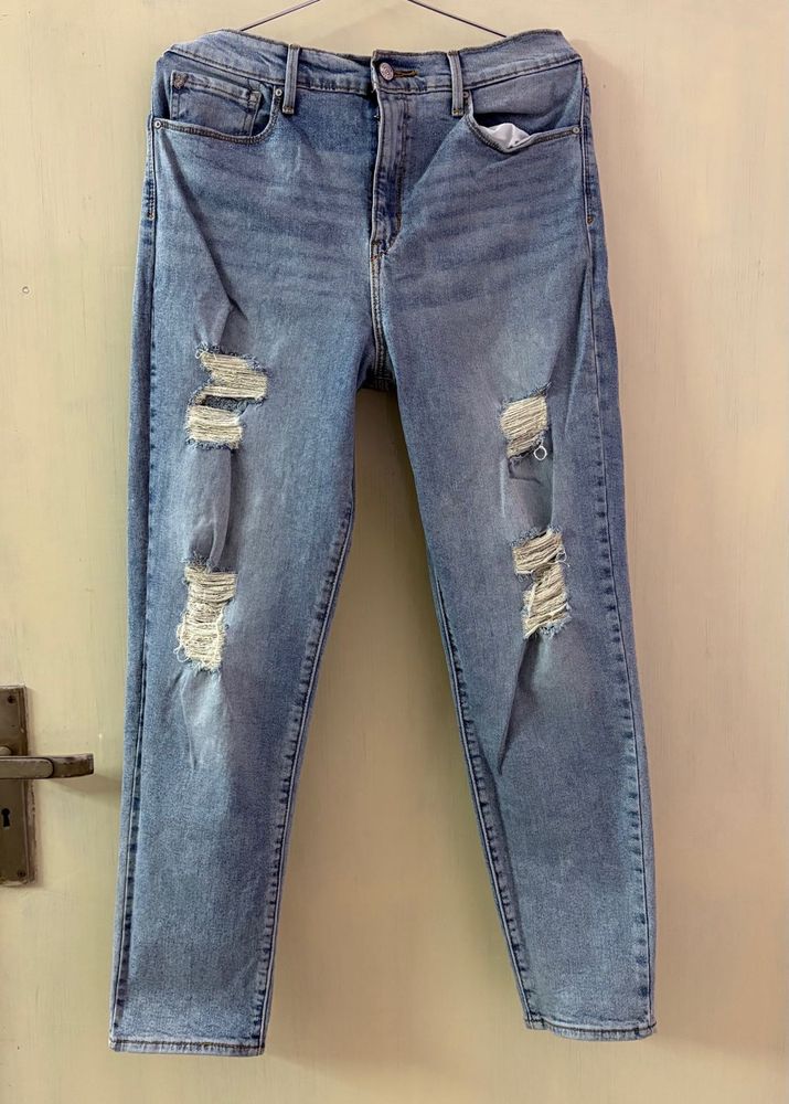 Ripped High-Waisted Jeans
