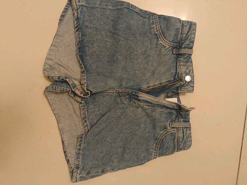 H&amp;M Denim Shorts