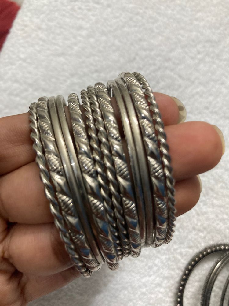 Silver Colour Metal Bangle