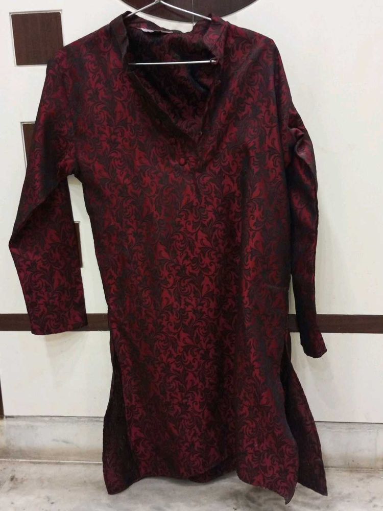 Elegant Maroon Kurta