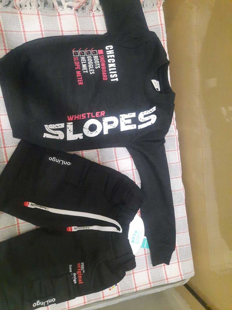 Cute Boys&#39; Outfit tshirt size 45 cm Completly New