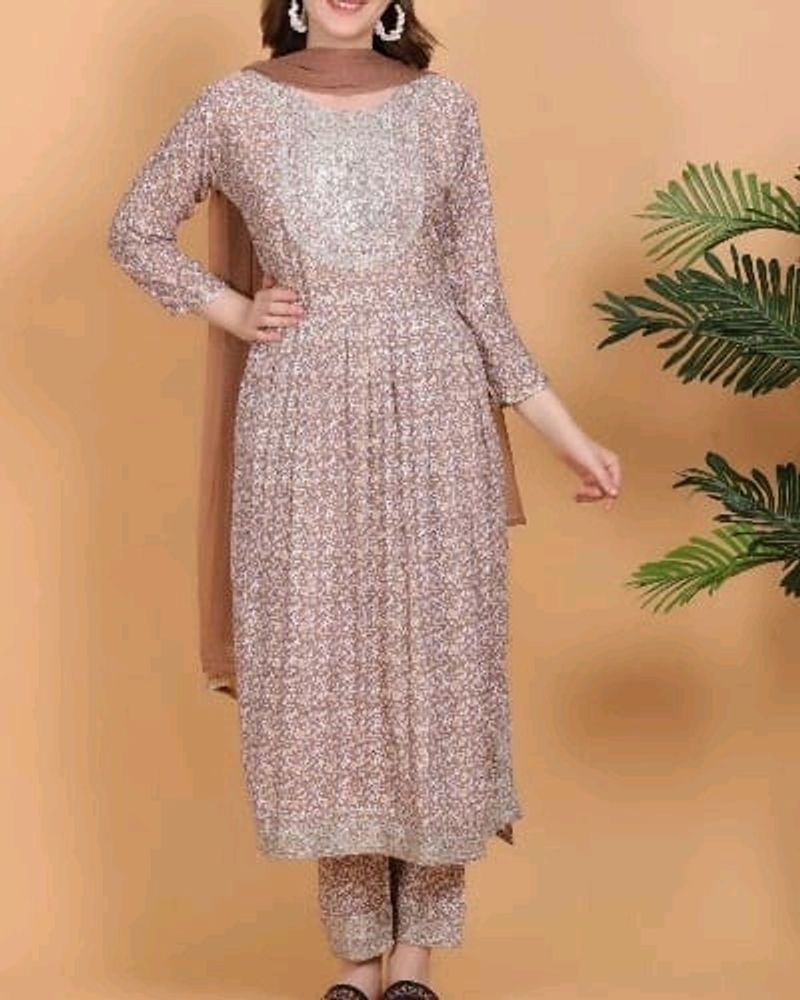 Women&#39;s Naira Cut Kurti Set