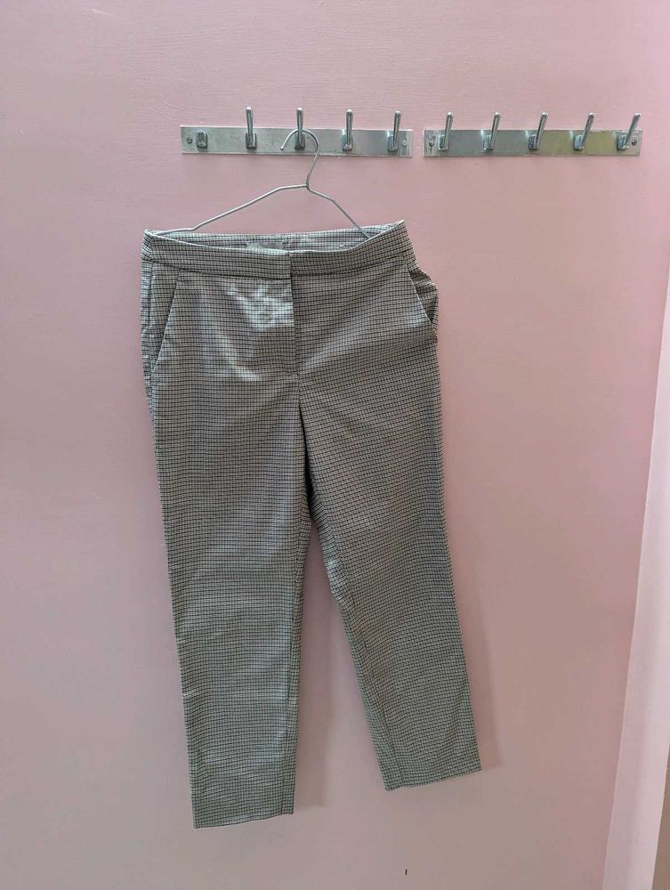 Checkered Casual Pants