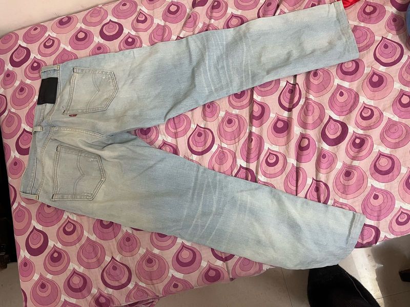 Levi's Light Wash Denim Jeans