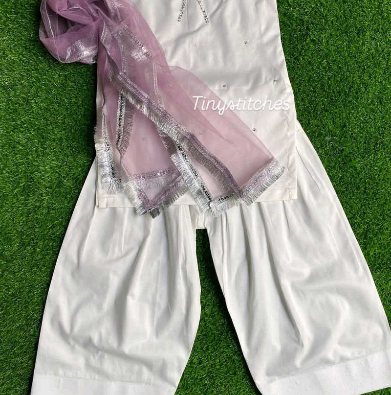 Elegant White Kurta Set no dupatta