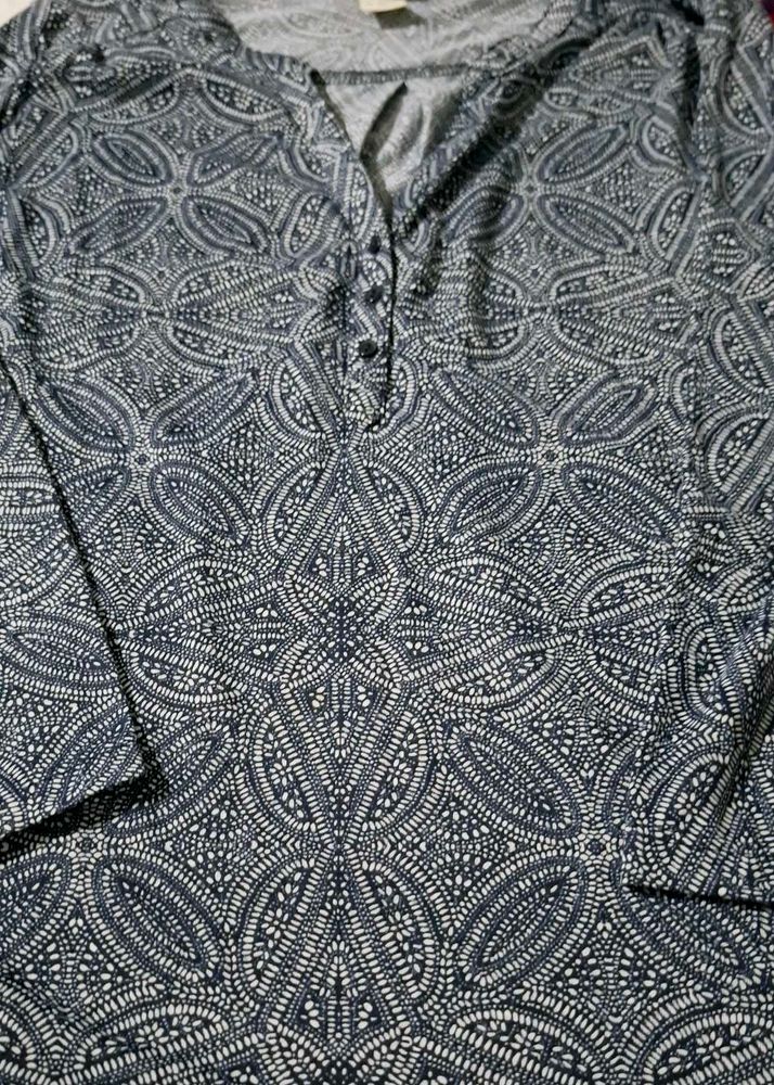 Patterned Henley Top