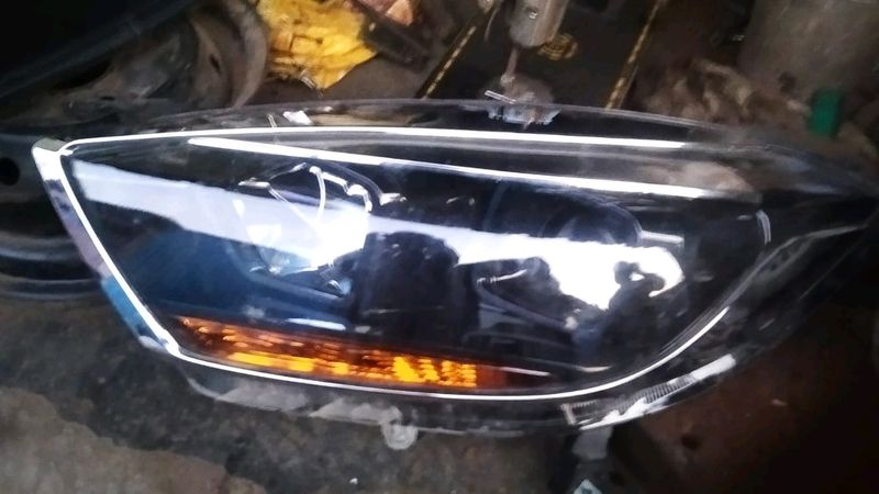 Tata Tiago Headlight With Projector Pack Of 2