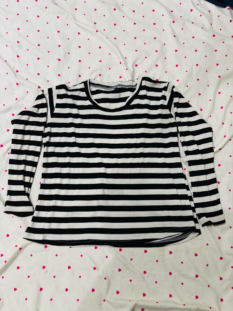 Stripped Tshirt
