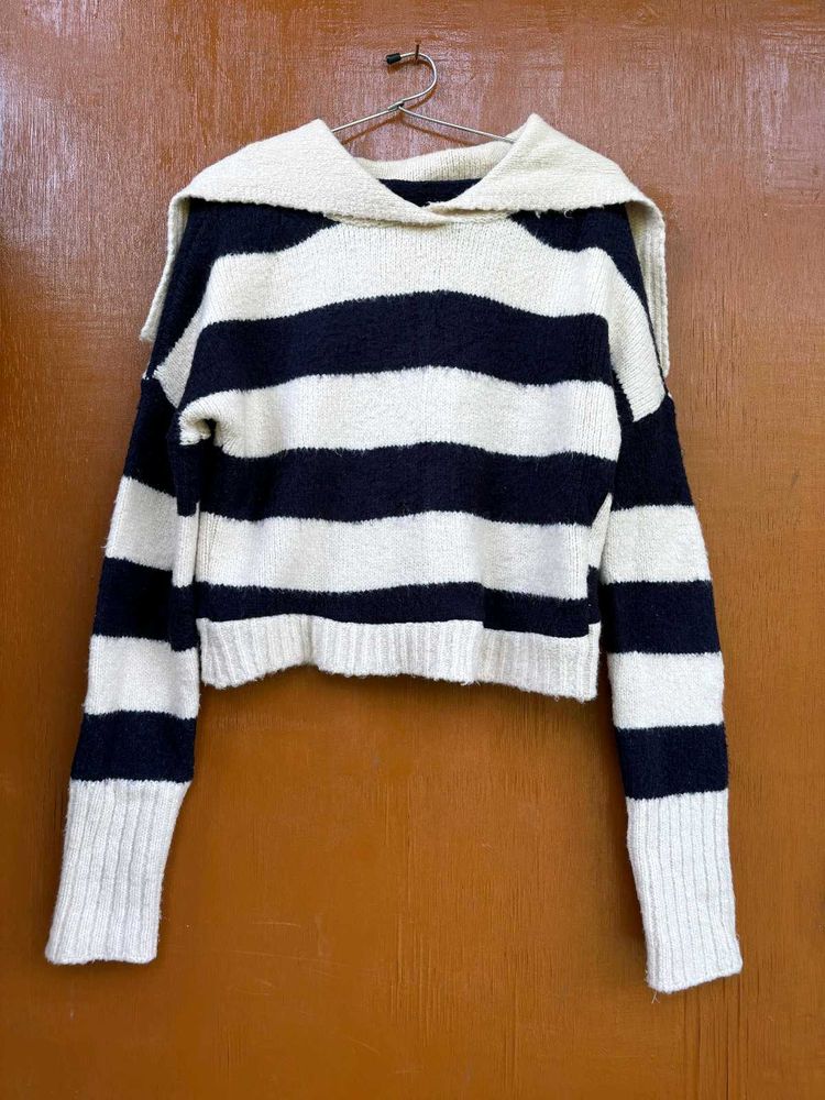 Korean Blue And Beige Sweater