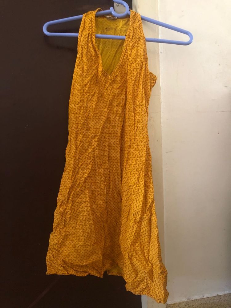 Printed Mustard Halter Neck Kurta🏵️