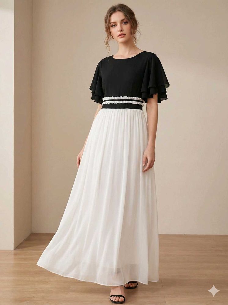 Elegant Black &amp; White Maxi Dress