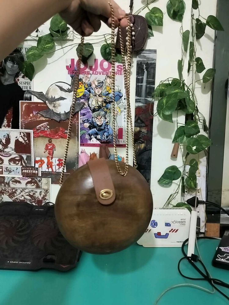 Zara basic wooden sling bag