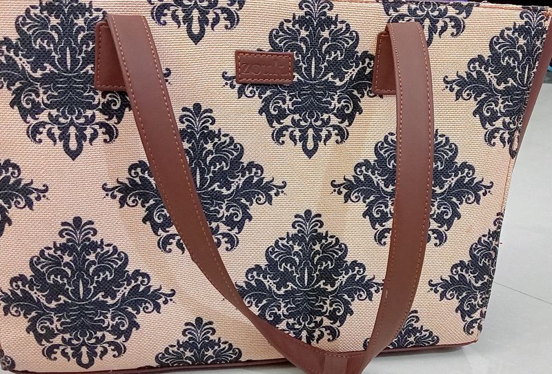 Zouk Office Tote Bag