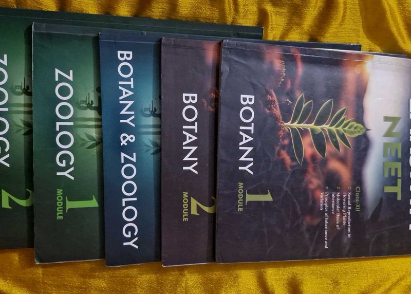 NEET BIOLOGY Exam Prep Books