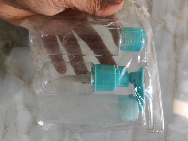 🧳 Travel Bottles Set kit