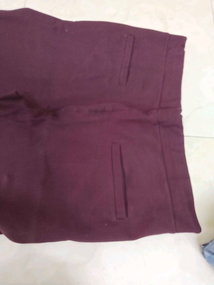 Burgundy Buckle Jegging