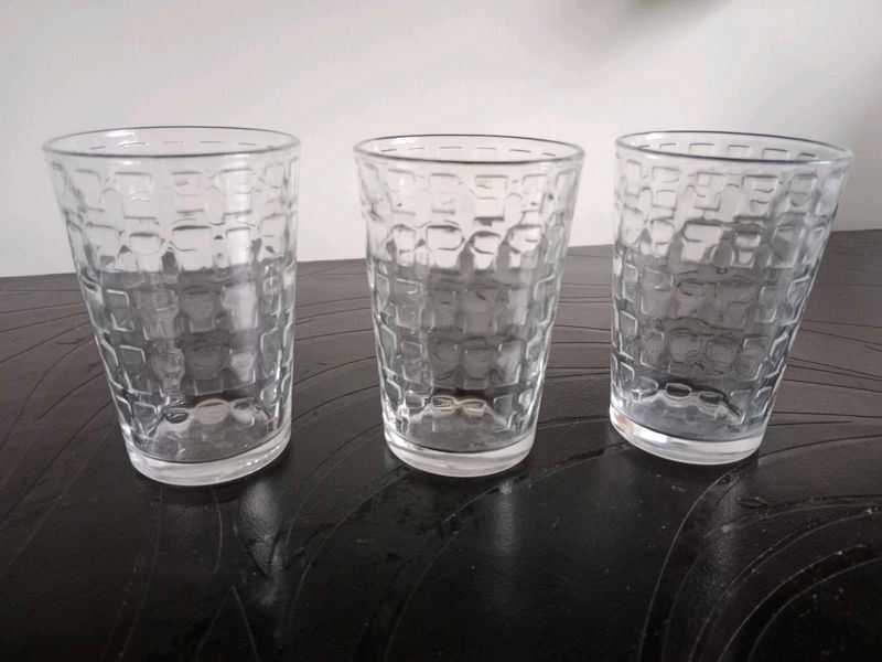 Serving glasses