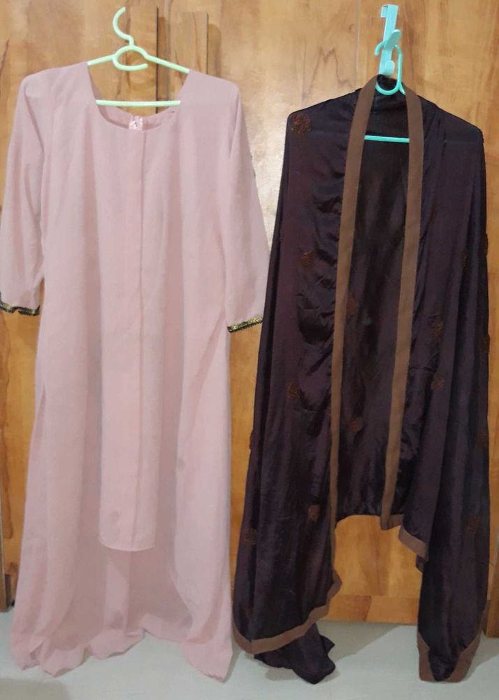 Pakistani Kurti With Dupatta Set