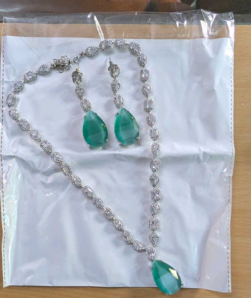 Emerald Green Jewelry Set
