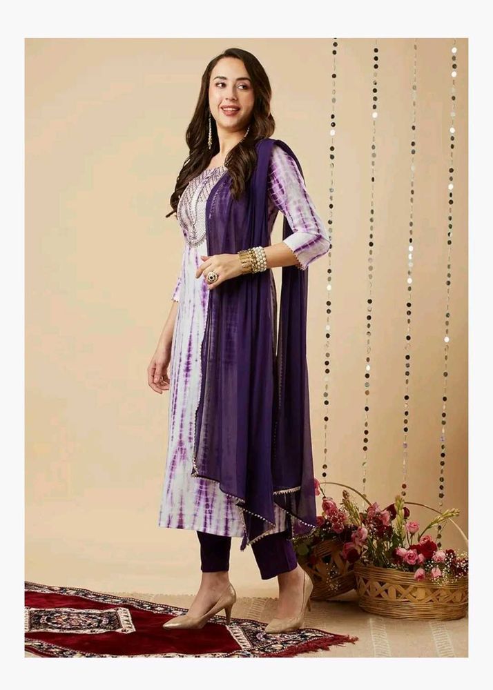 Elegant purple kurta set