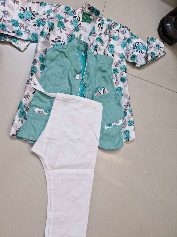 Boys Floral Print 3-Piece Outfit