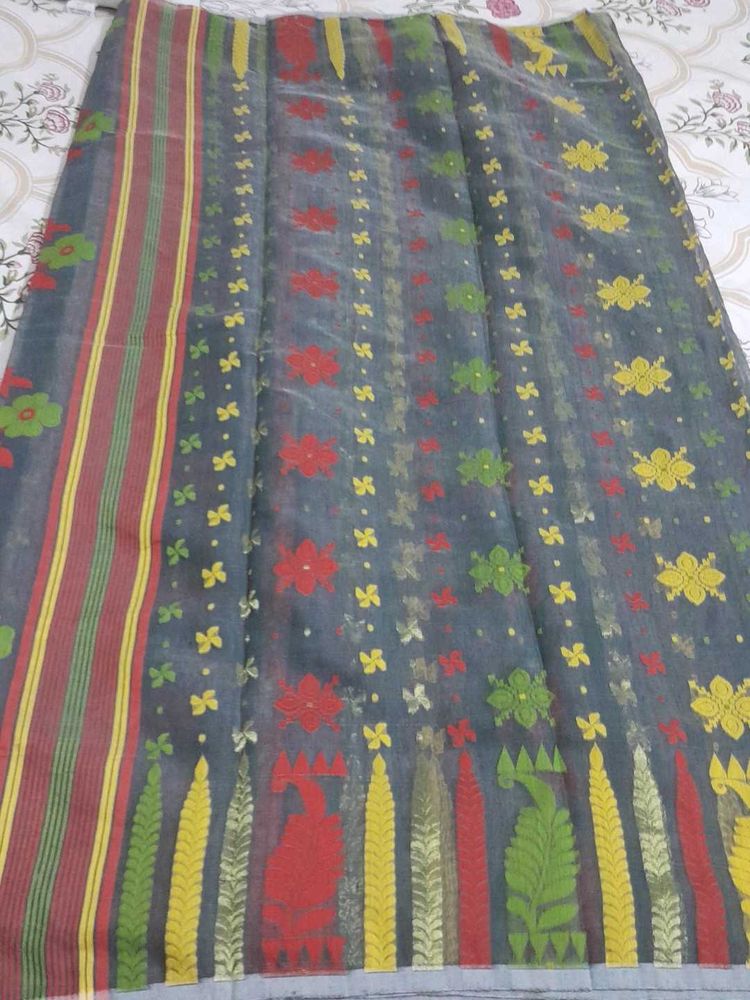 Floral Design Dhakai Saree
