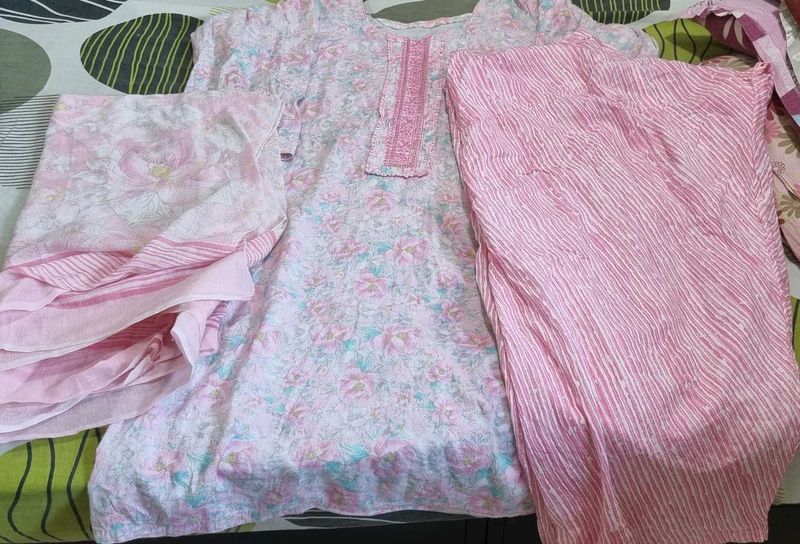 Kurti Set