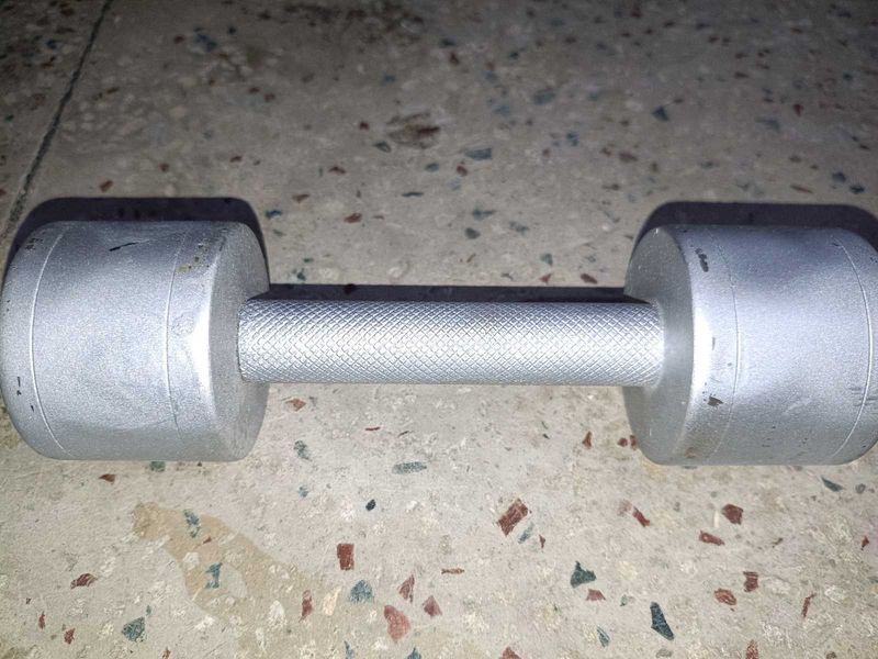 Dumbbell