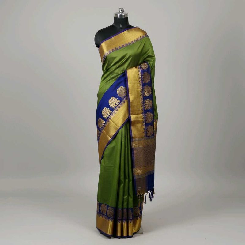 Elegant Green Silk Saree with blouse piece