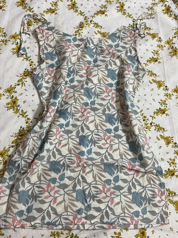 Floral Print Short Kurta