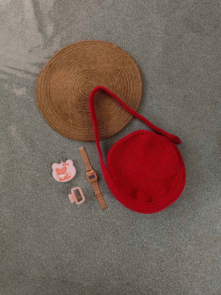Korean Cutie 🥰 Red Crochet Round Bag ♥️