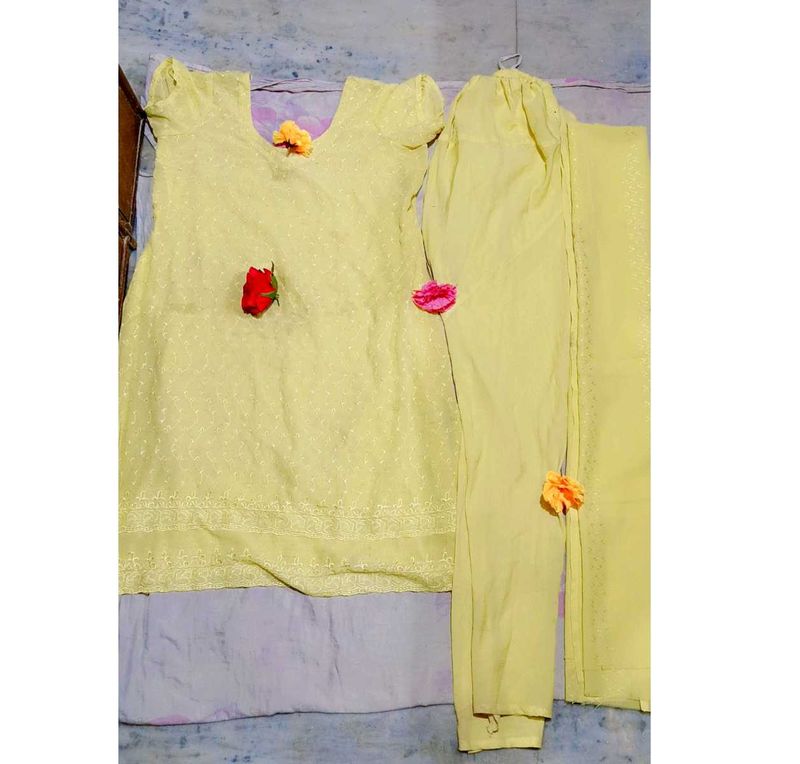 Ladies Suit