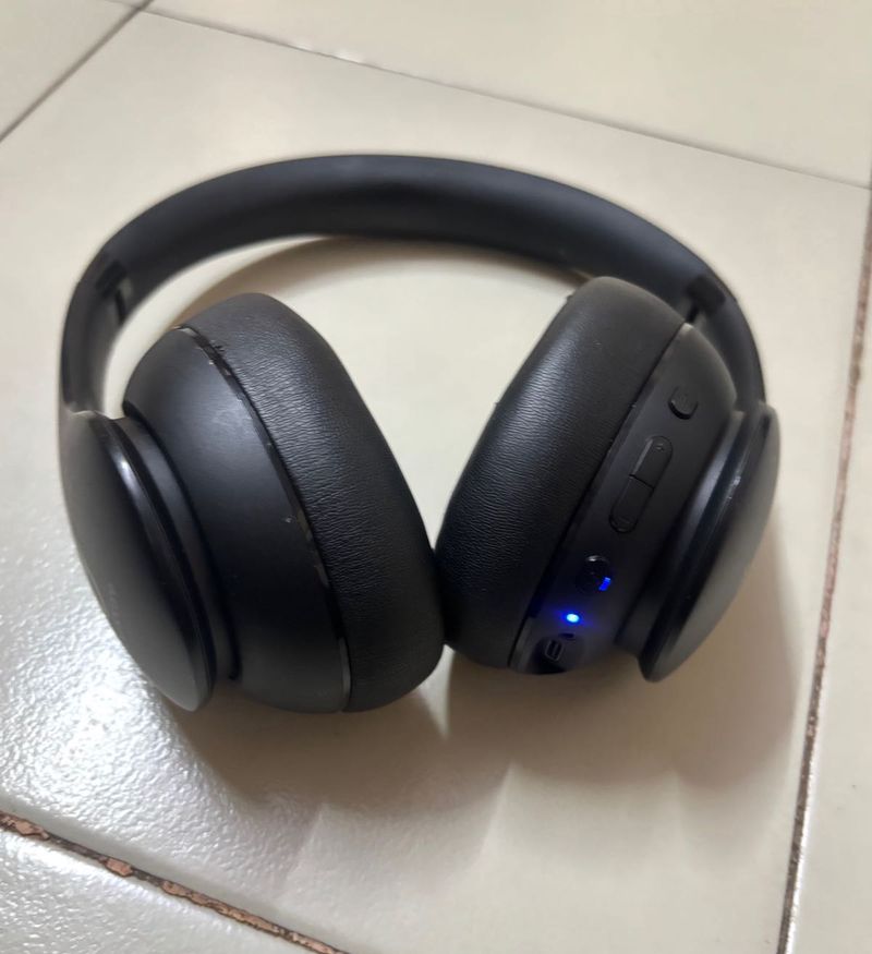 Sound core By Anker Q10i