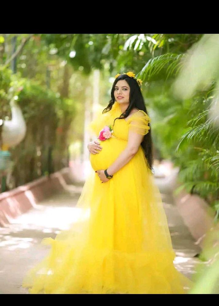 Elegant Yellow Maternity Gown