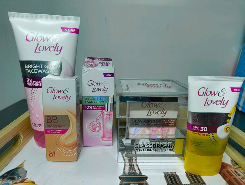 New Glow &amp; Lovely serum Skincare Set
