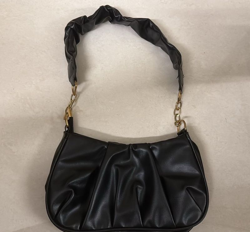 Black Shoulder Bag